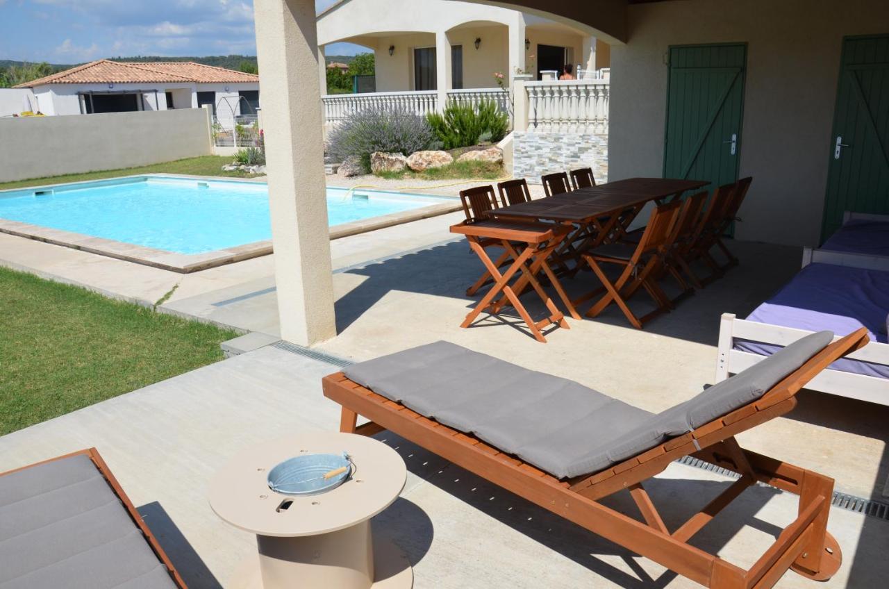 Vue Sainte Victoire, Proche Aix-En-Provence Apartment Pourrieres Exterior photo